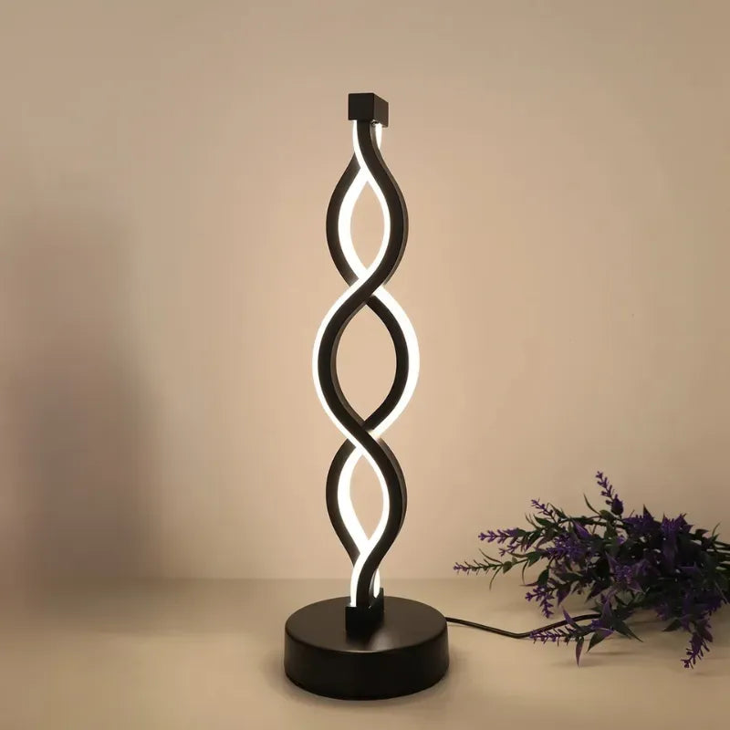 Luminária de Mesa Espiral Dupla Refisher — em ambiente decorado