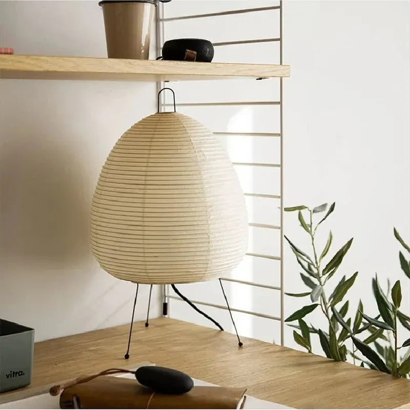 Luminária de Mesa Japonesa Zen Refisher — em ambiente decorado