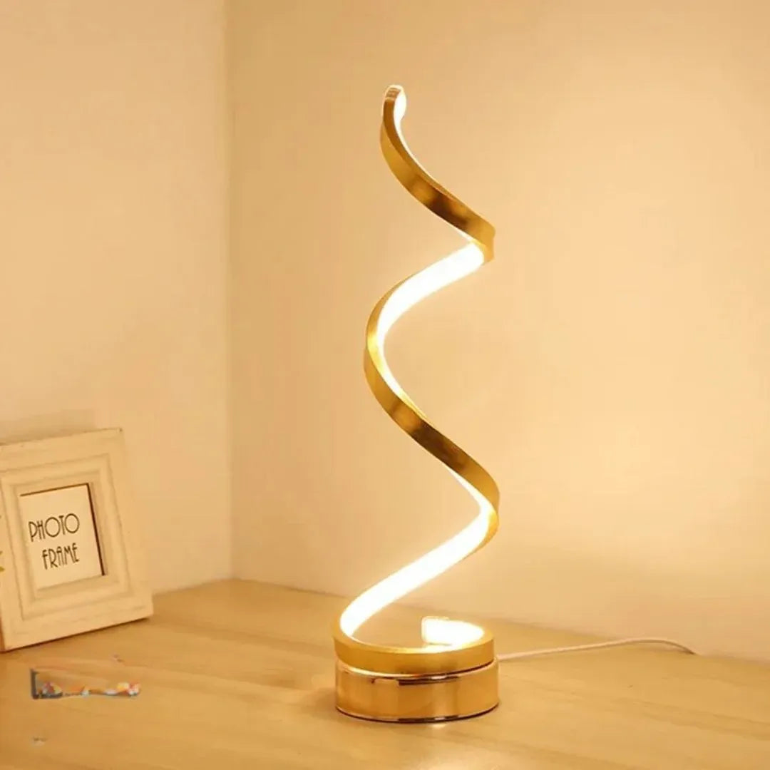 Luminária de Mesa Ondular Nórdica Refisher — luz acesa